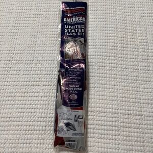 Valley Forge Flag US1-1 Residential Kit w/ 3' x 5' US, Steel Pole,red,White,blue